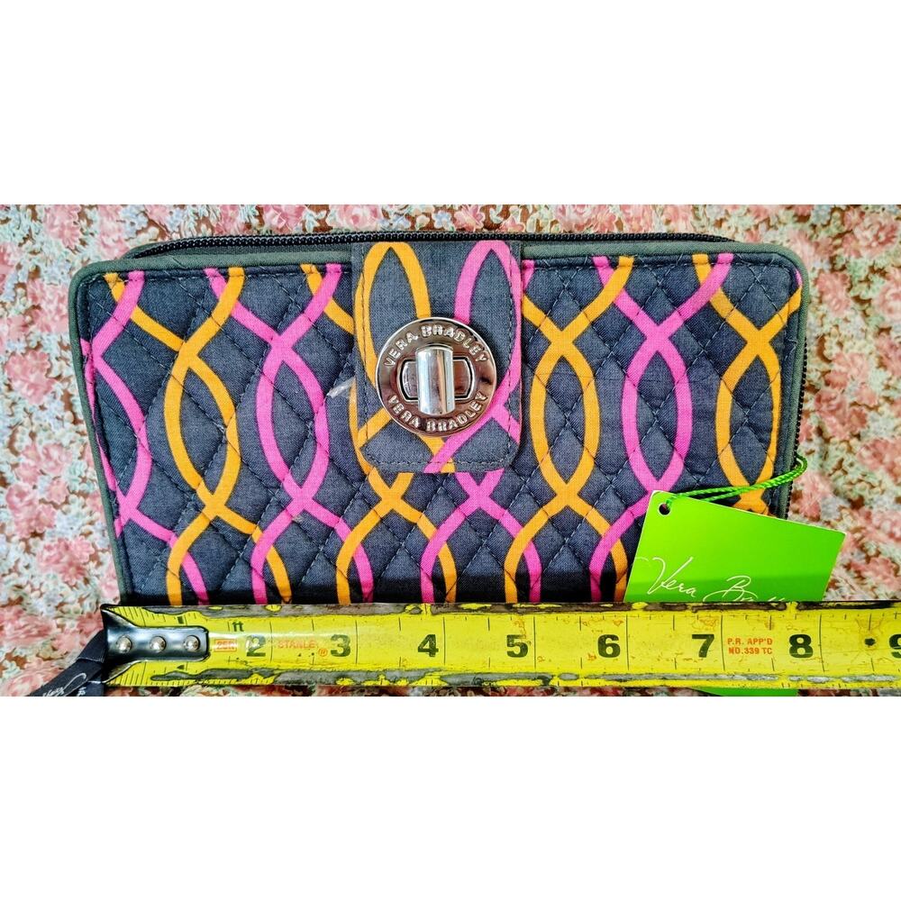 Vera Bradley Jazzy Swirls Turnlock Wallet NWT Pink Orange Gray MSRP $49 - Picture 11 of 12